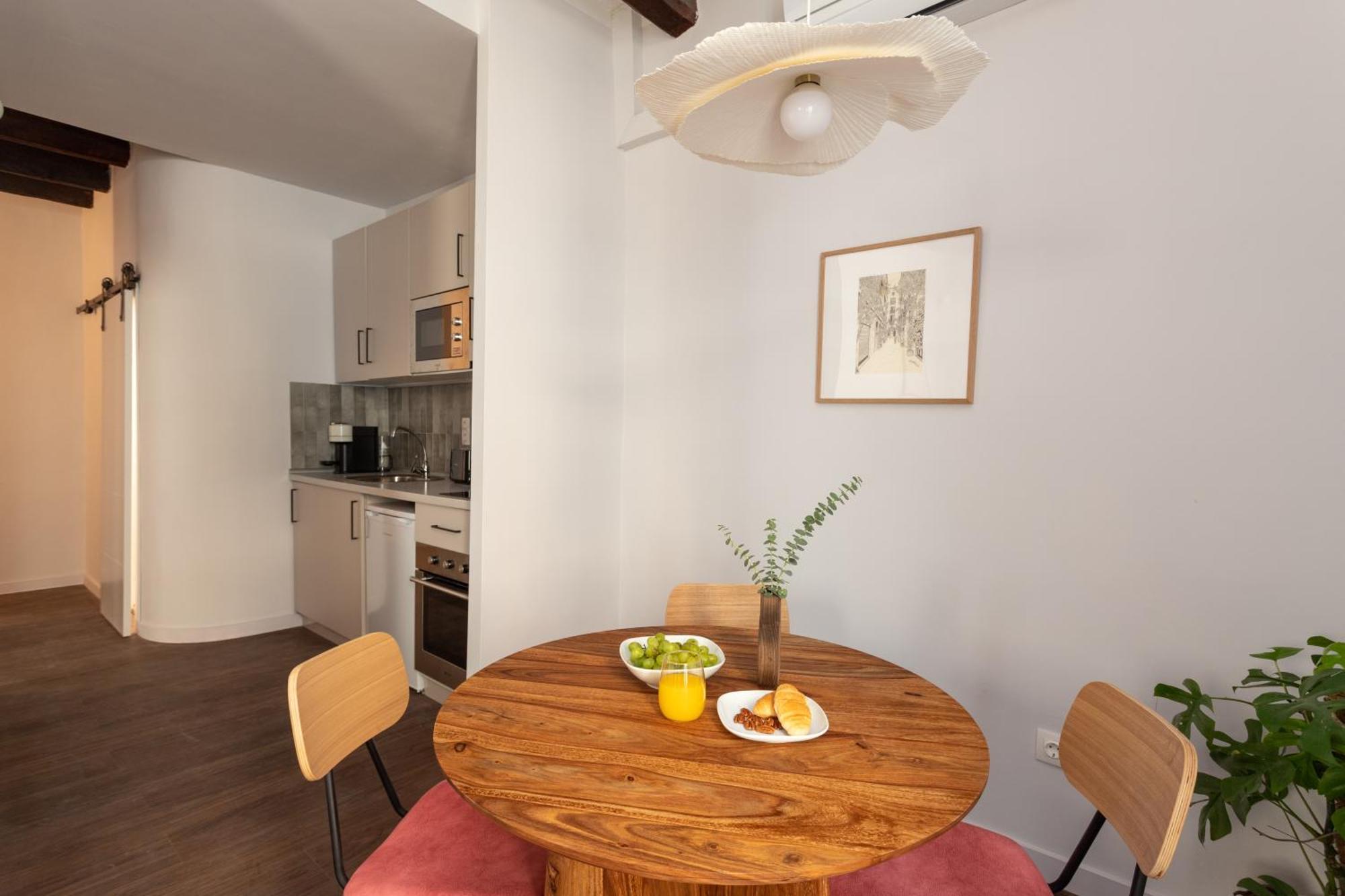 Comfy Stay Barcelona Cathedral Eksteriør bilde